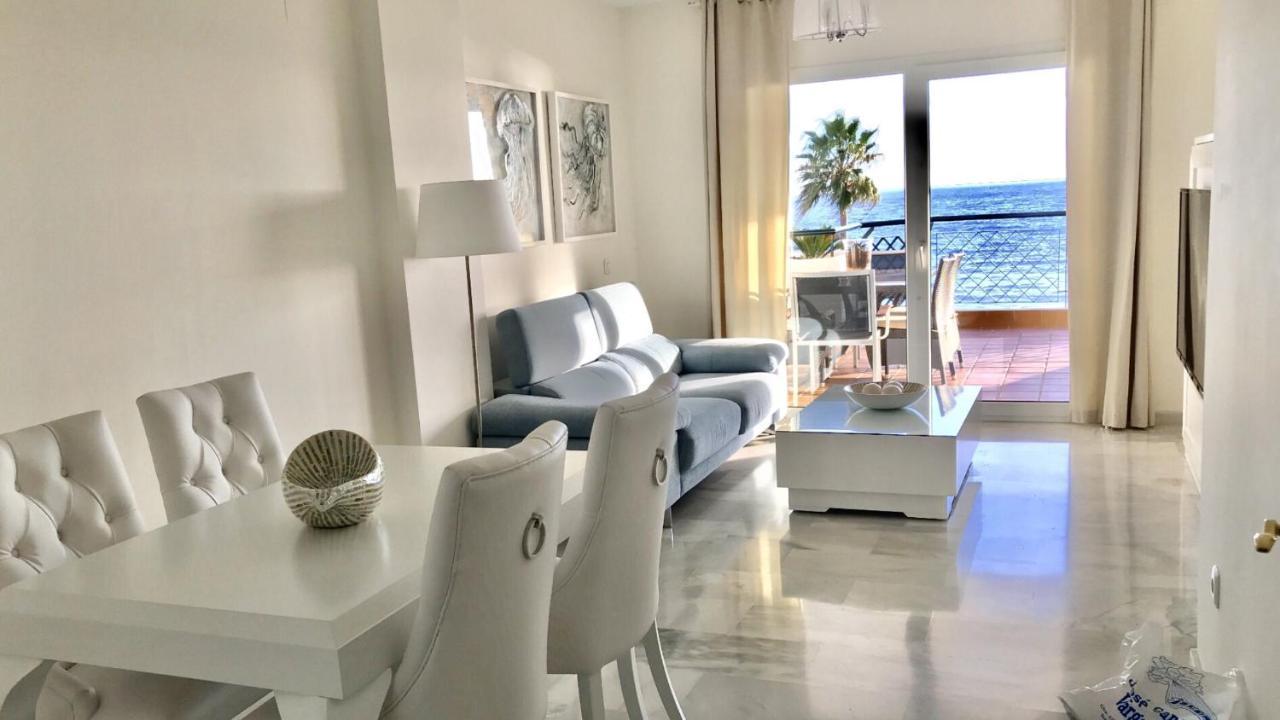 Mi Capricho A17 Beachfront Apartment La Cala De Mijas Esterno foto